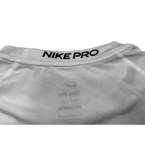 Nike Pro Dri-Fit  Women short sleeve top Off White L - Picture 4 of 8